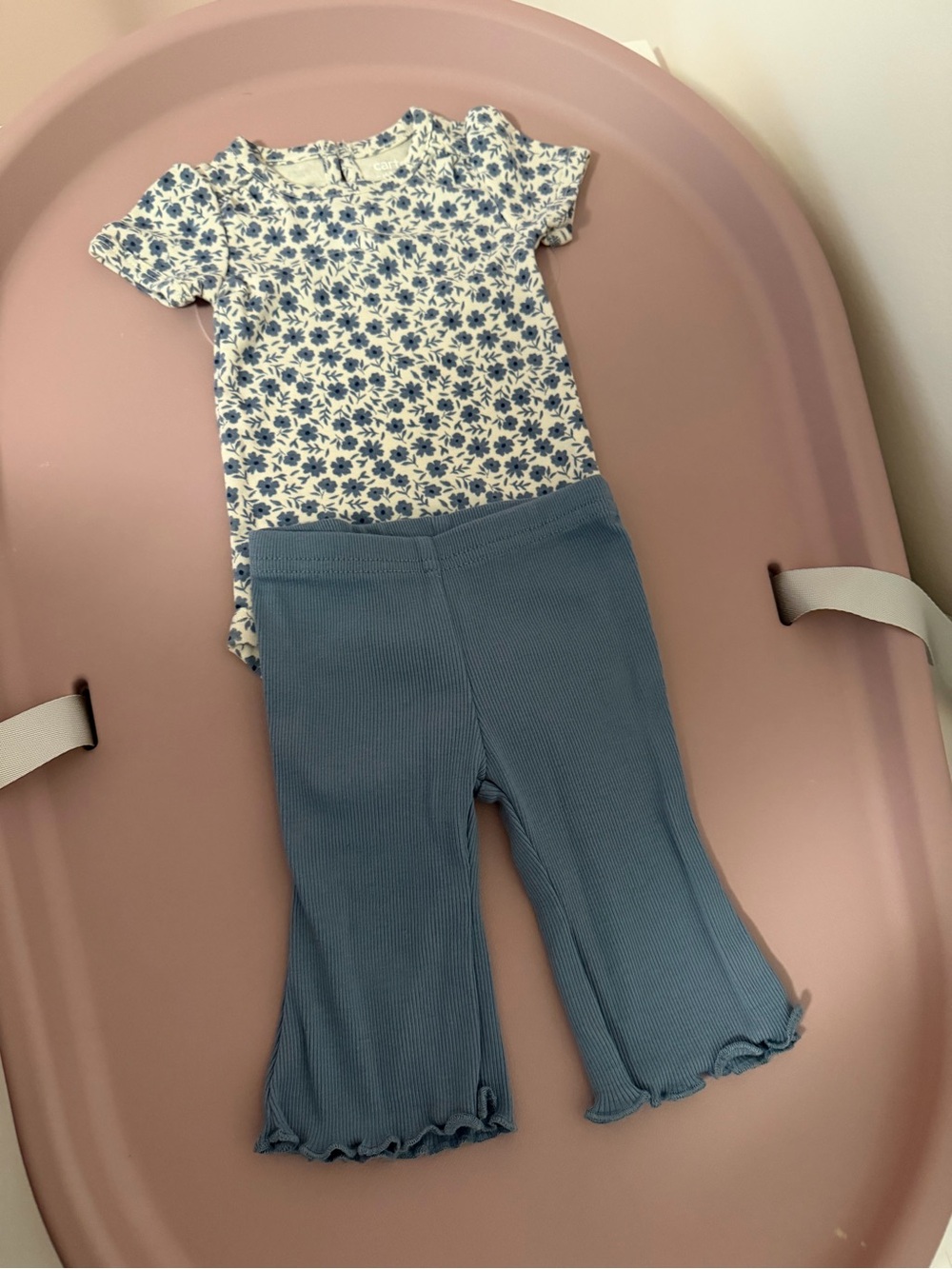 Carter's 2pc Set 0-3Mos